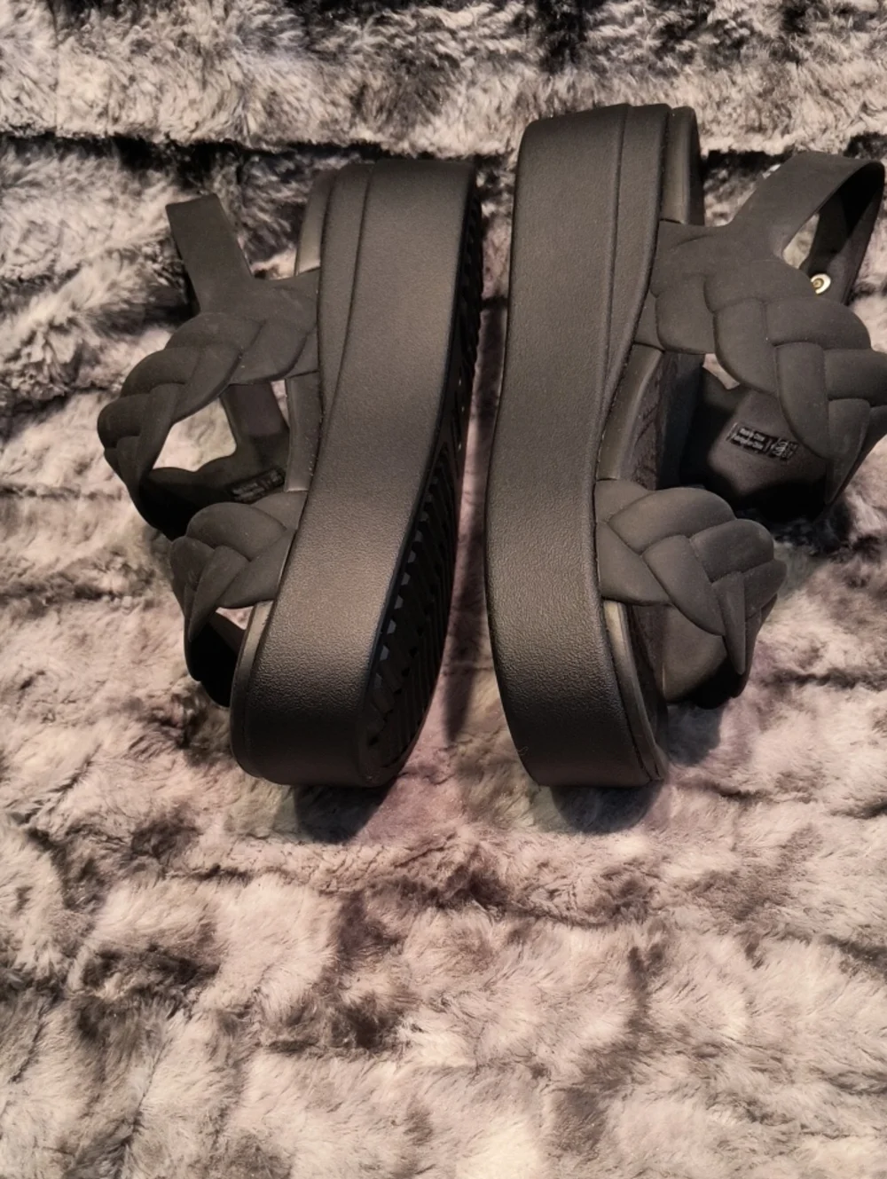 CROCS platform soft